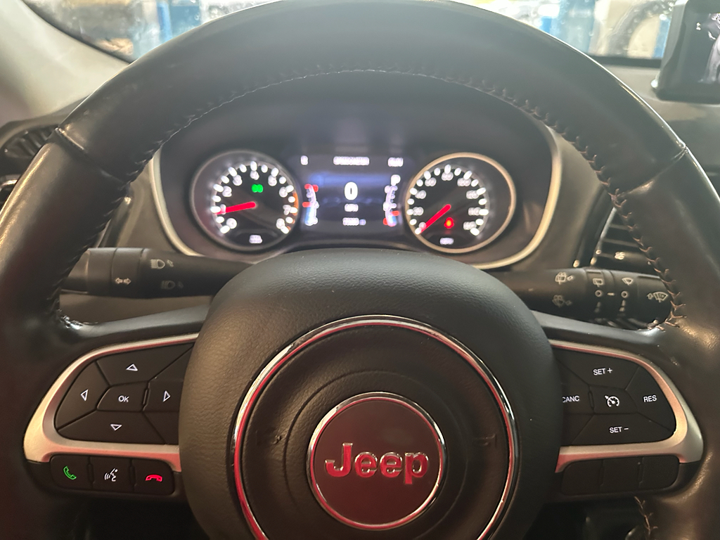 2020 Jeep Compass Limited photo 5