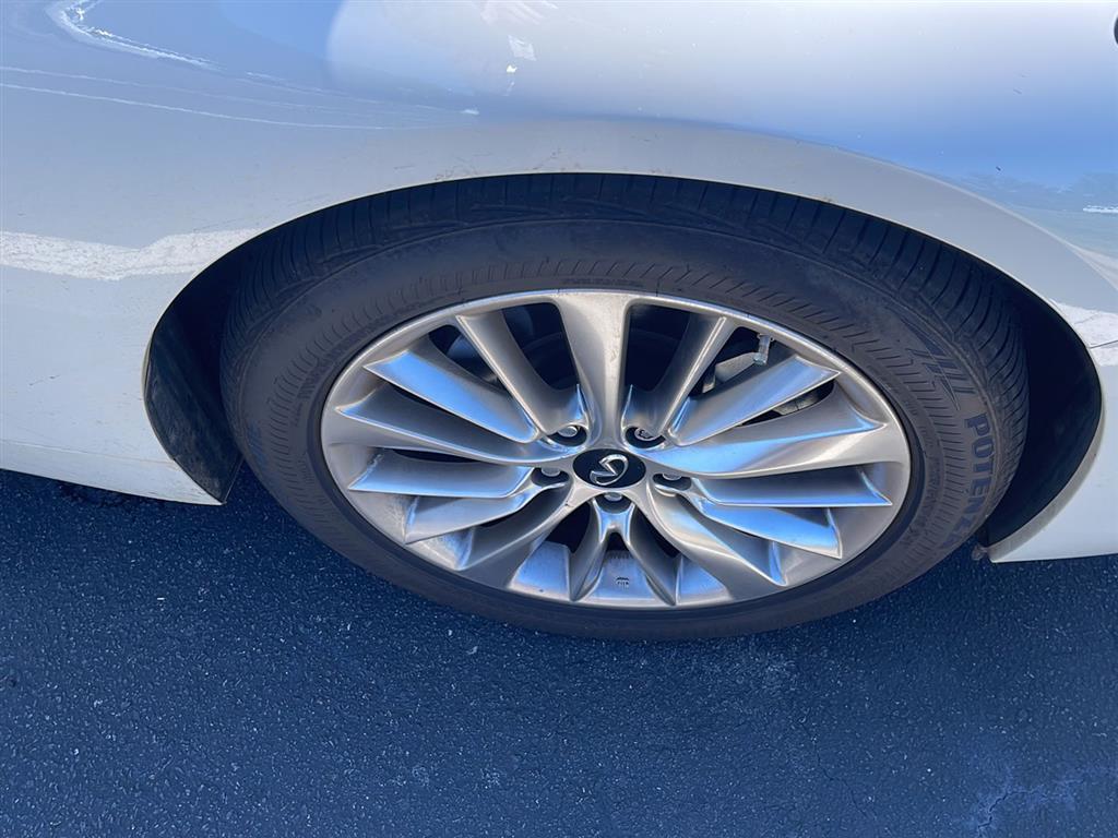 2019 Infiniti Q50 3.0t LUXE photo 10