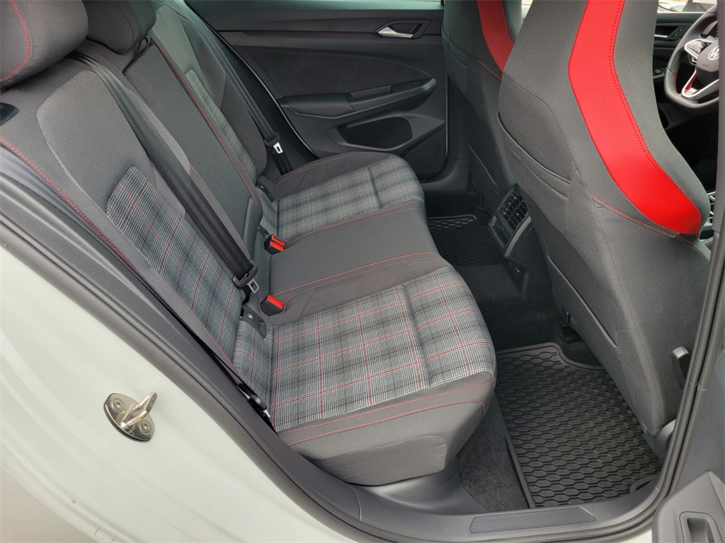 2024 Volkswagen Golf GTI S photo 14