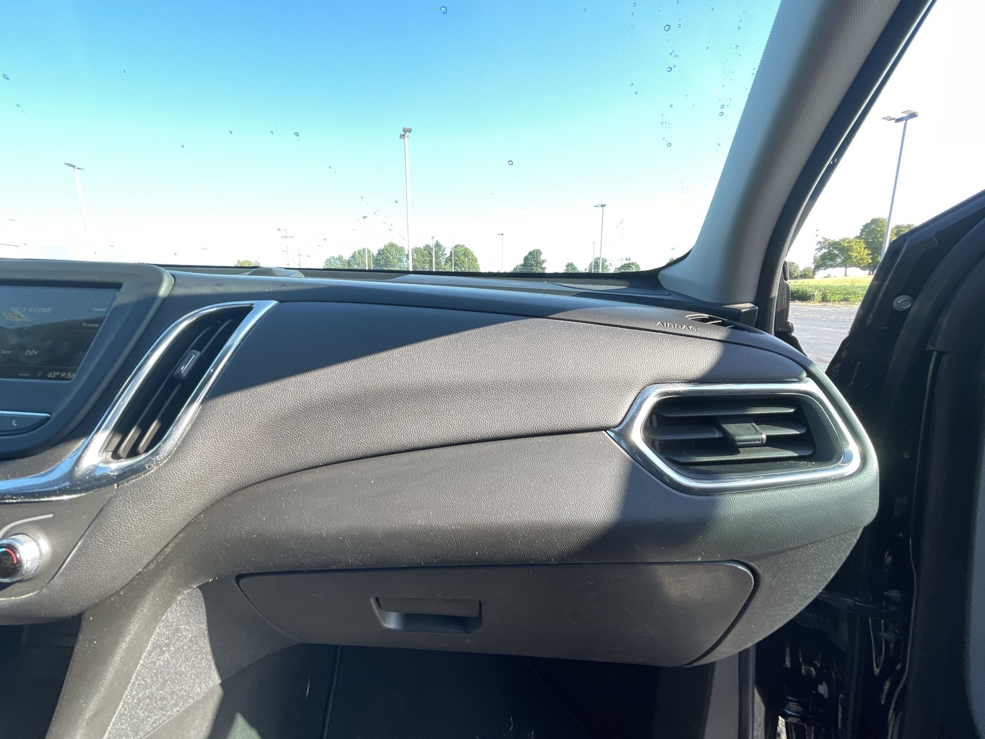 2019 Chevrolet Equinox LT photo 56