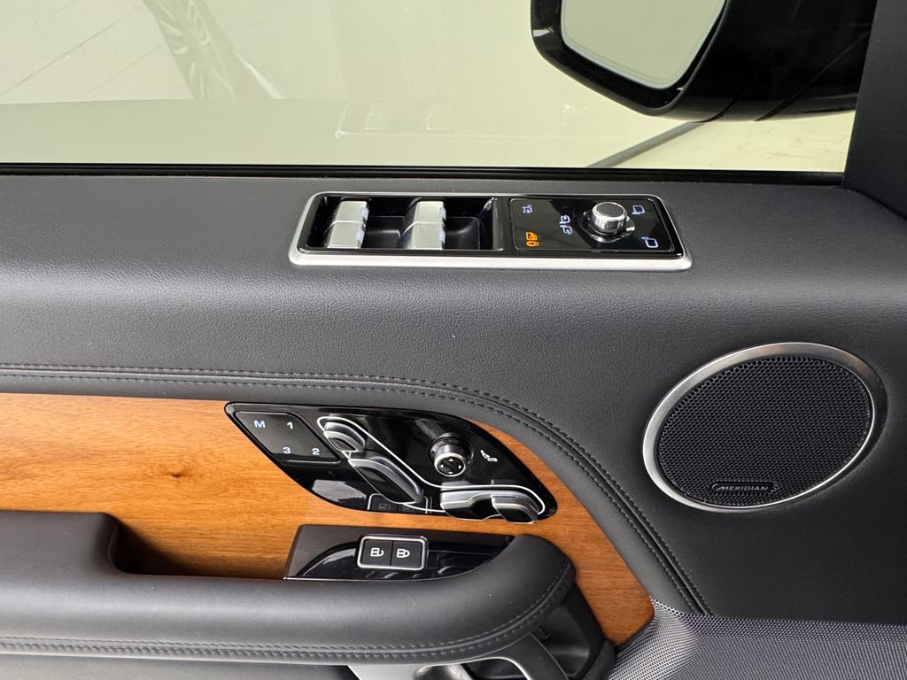 2022 Land Rover Range Rover HSE Westminster Edition photo 20