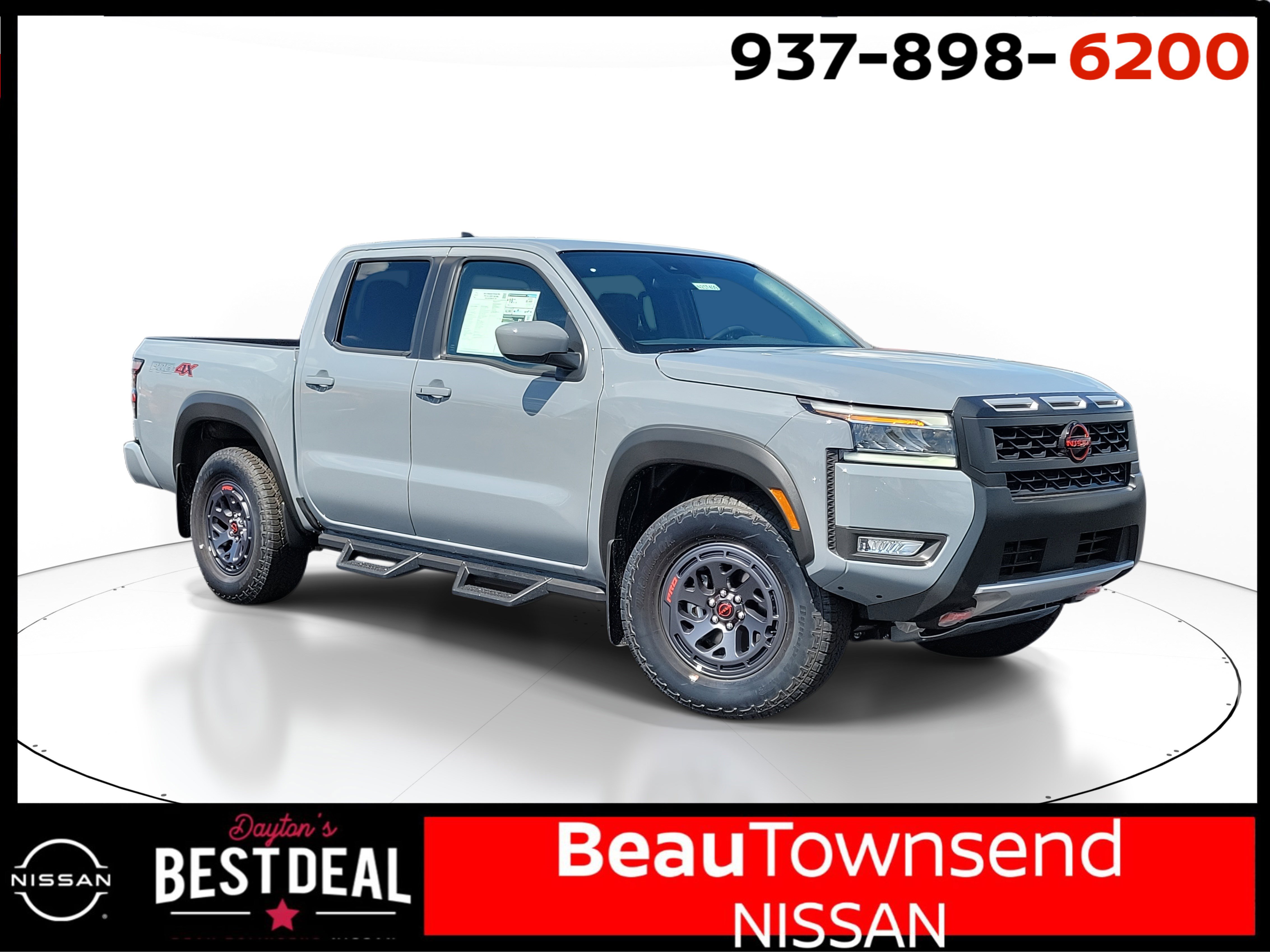 2025 Nissan Frontier PRO-4X's photo