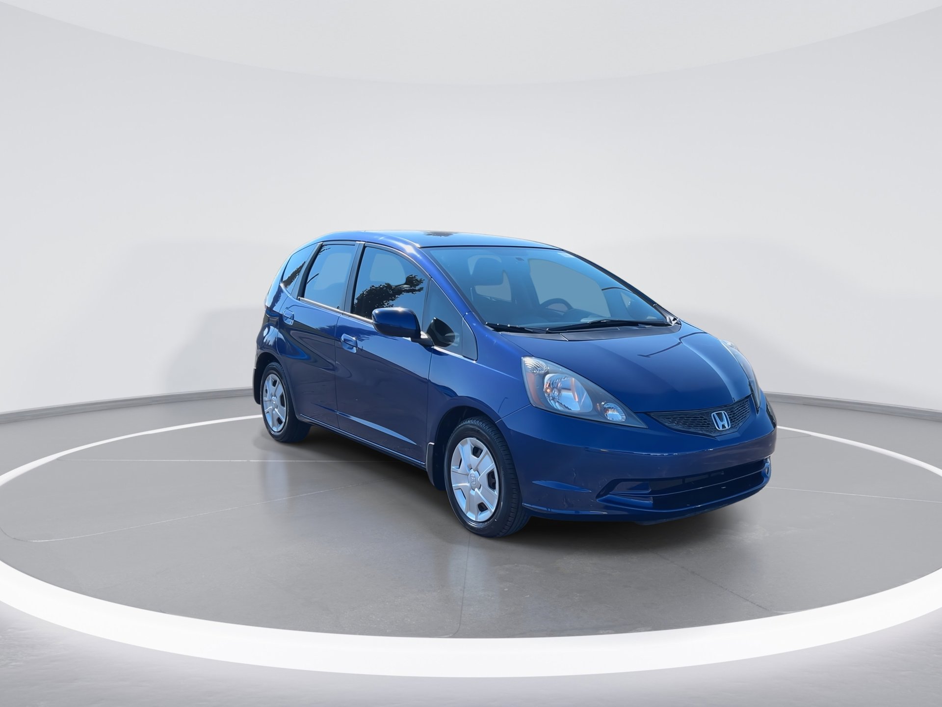 Used 2013 Honda Fit Base with VIN JHMGE8H37DC079800 for sale in Kansas City