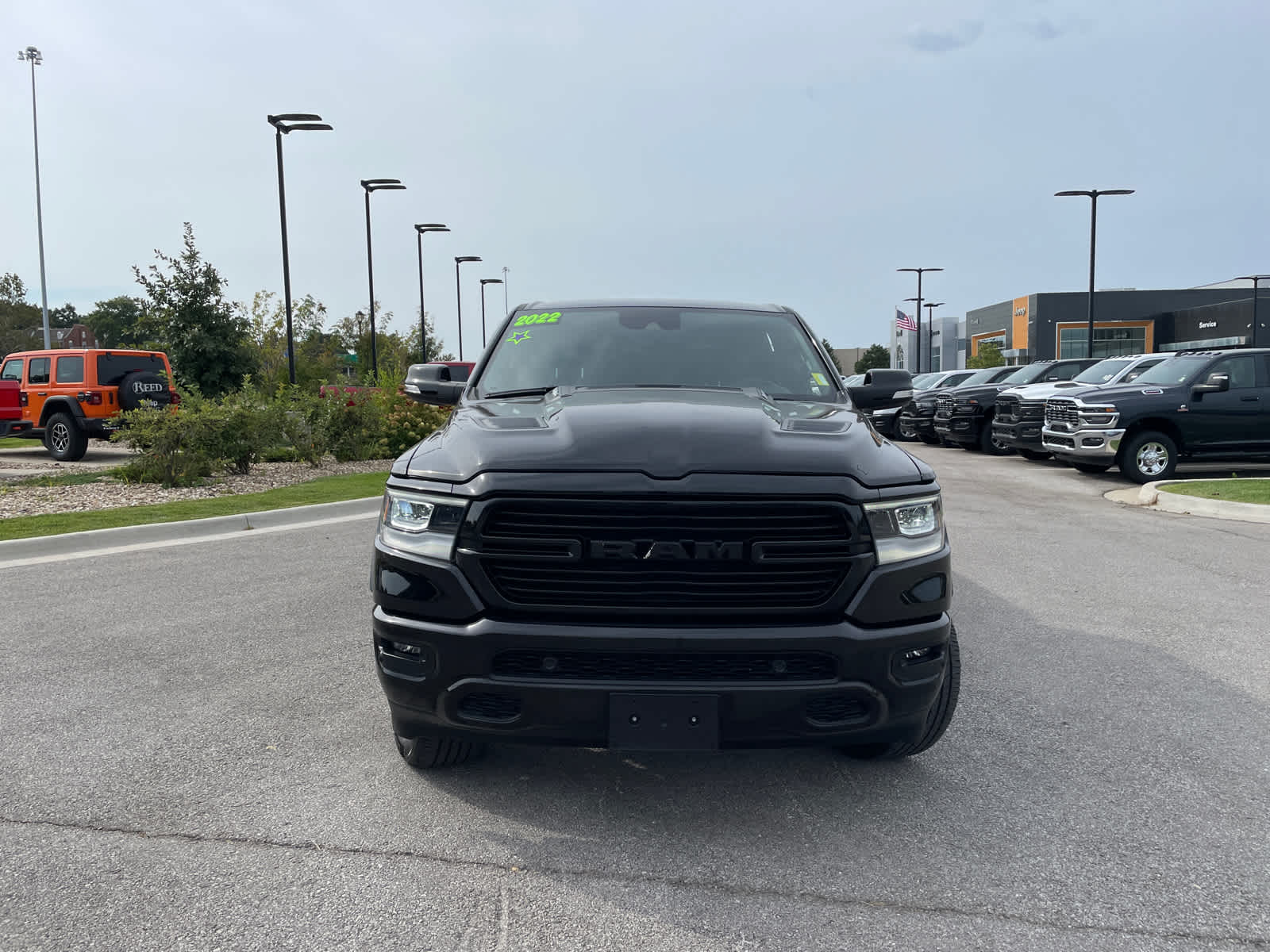 2022 Ram 1500 Laramie photo 3