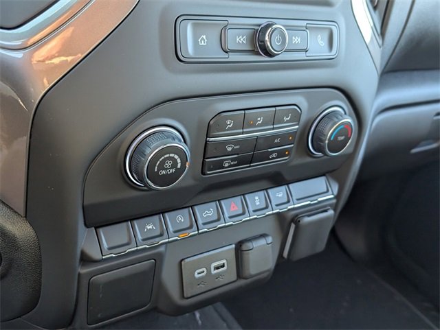2026 Chevrolet Silverado Custom photo 13