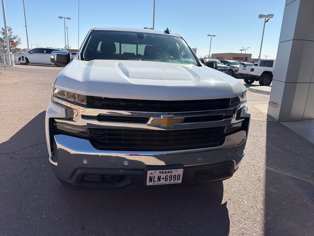 2020 Chevrolet Silverado 1500 LT Texas Edition photo 3