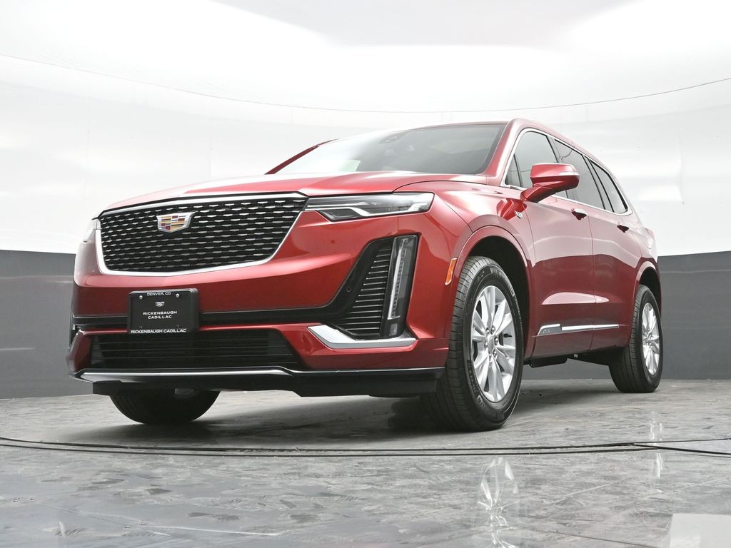 2025 Cadillac XT6 Luxury photo 17