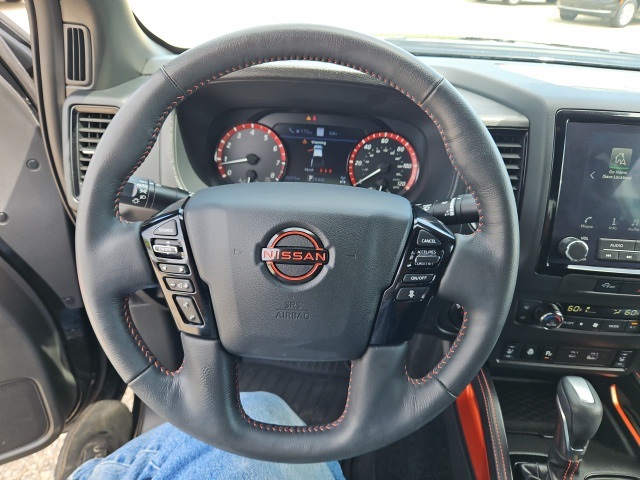 2023 Nissan Frontier PRO-4X photo 8