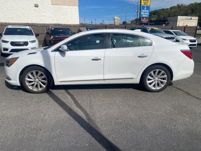 2015 Buick LaCrosse Leather photo 3