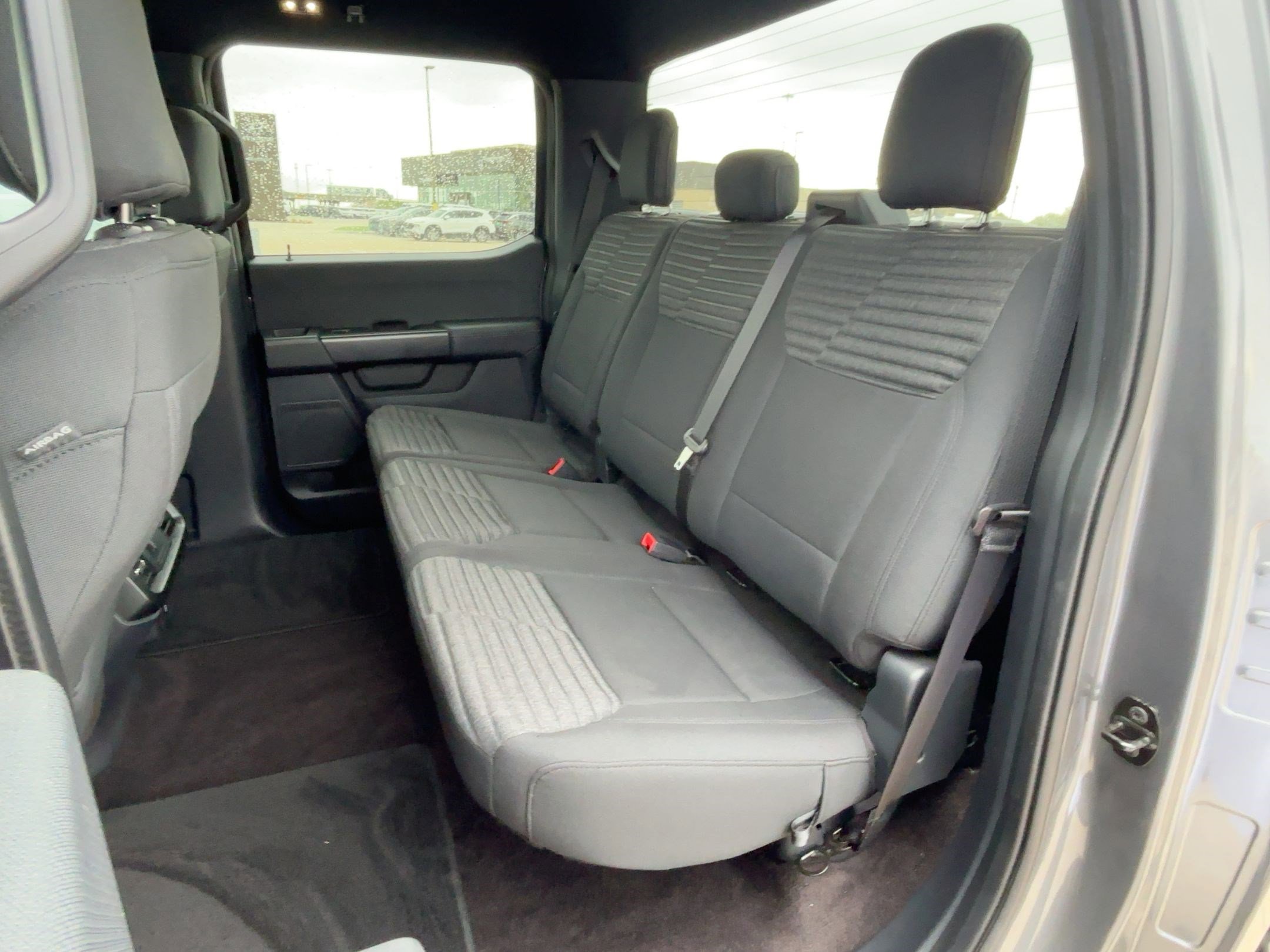 2021 Ford F-150 XL photo 11