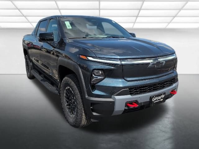 2026 Chevrolet Silverado EV Trail Boss's photo