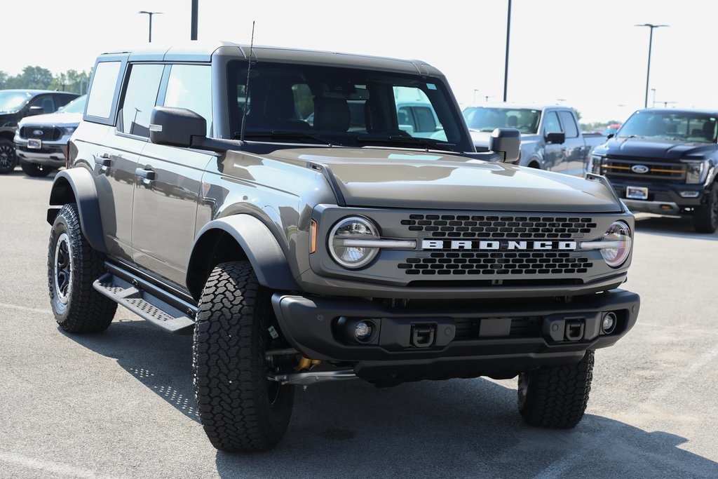 2025 Ford Bronco Badlands photo 6