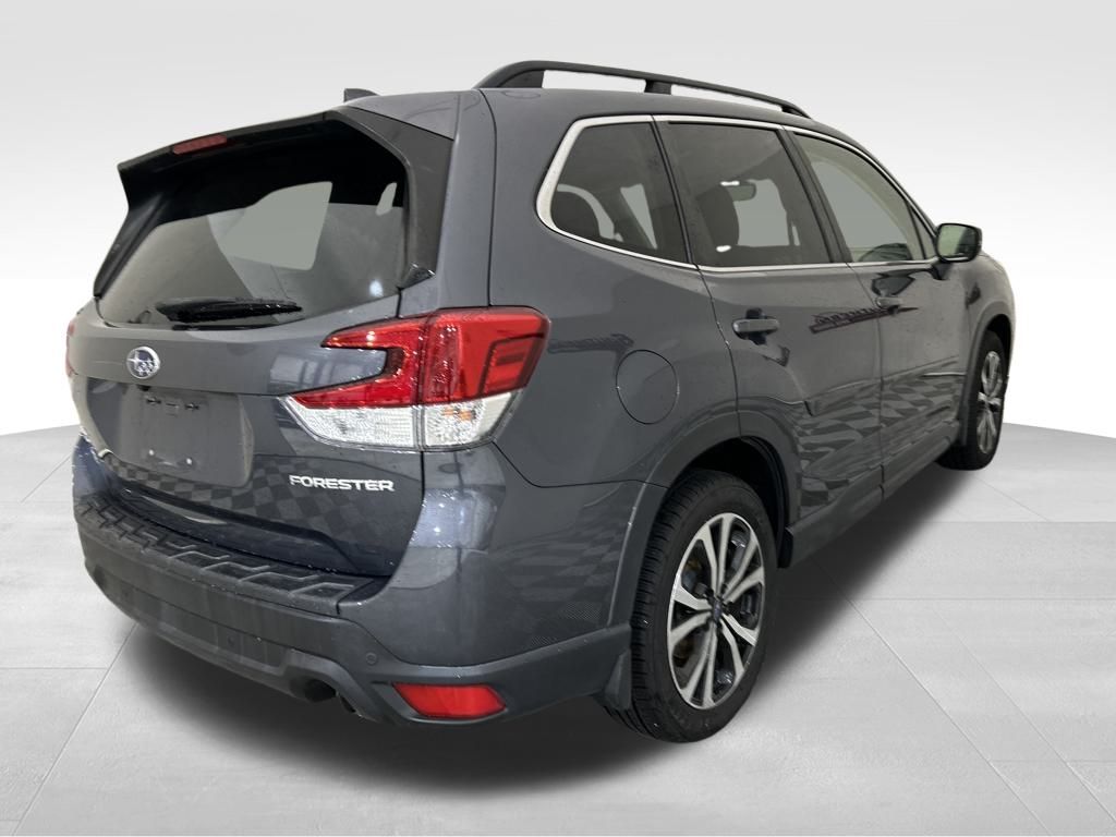 2021 Subaru Forester Limited photo 10