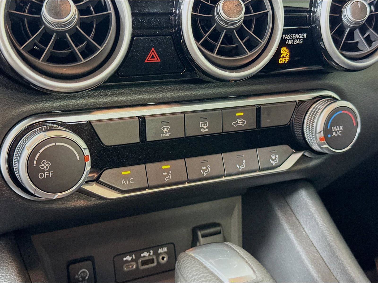 2025 Nissan Sentra SV photo 16