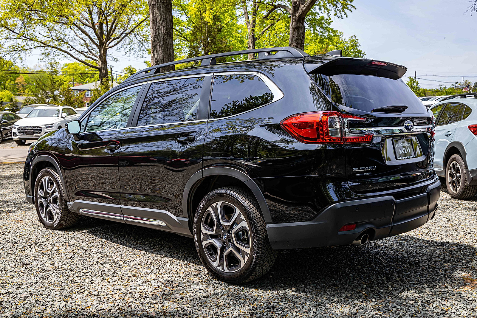 2023 Subaru Ascent Limited photo 4