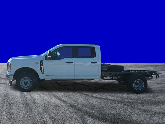 2026 Ford F-350 XL photo 7