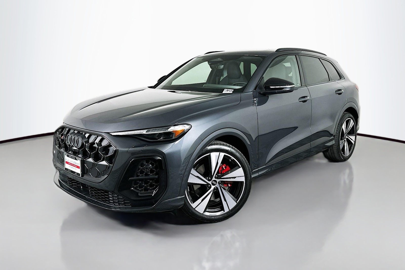 2025 Audi New SQ5 Premium Plus's photo