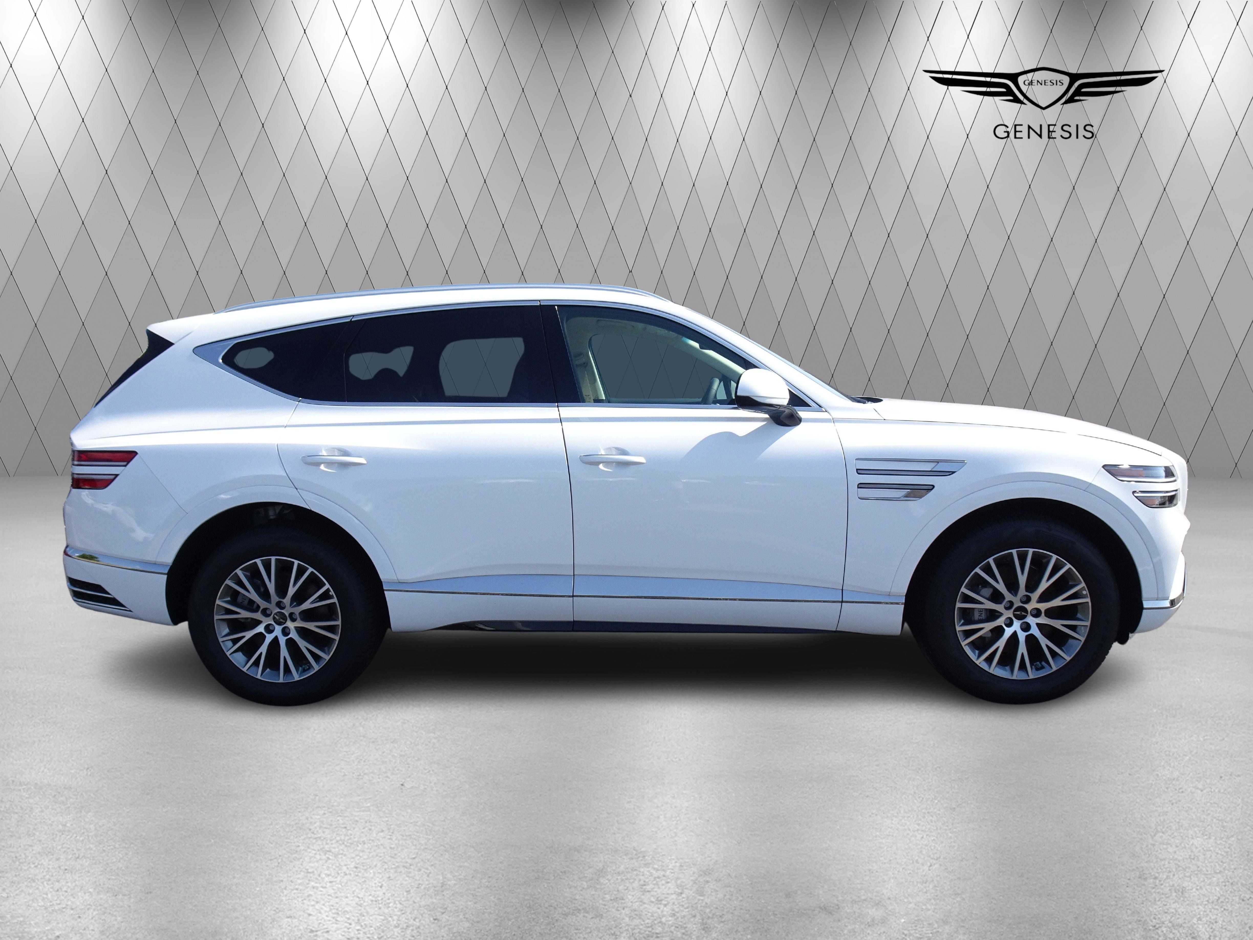 2025 Genesis GV80 2.5T Standard AWD photo 2