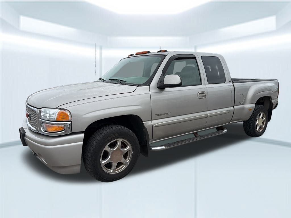 2004 Gmc Sierra Denali 1500 photo 2