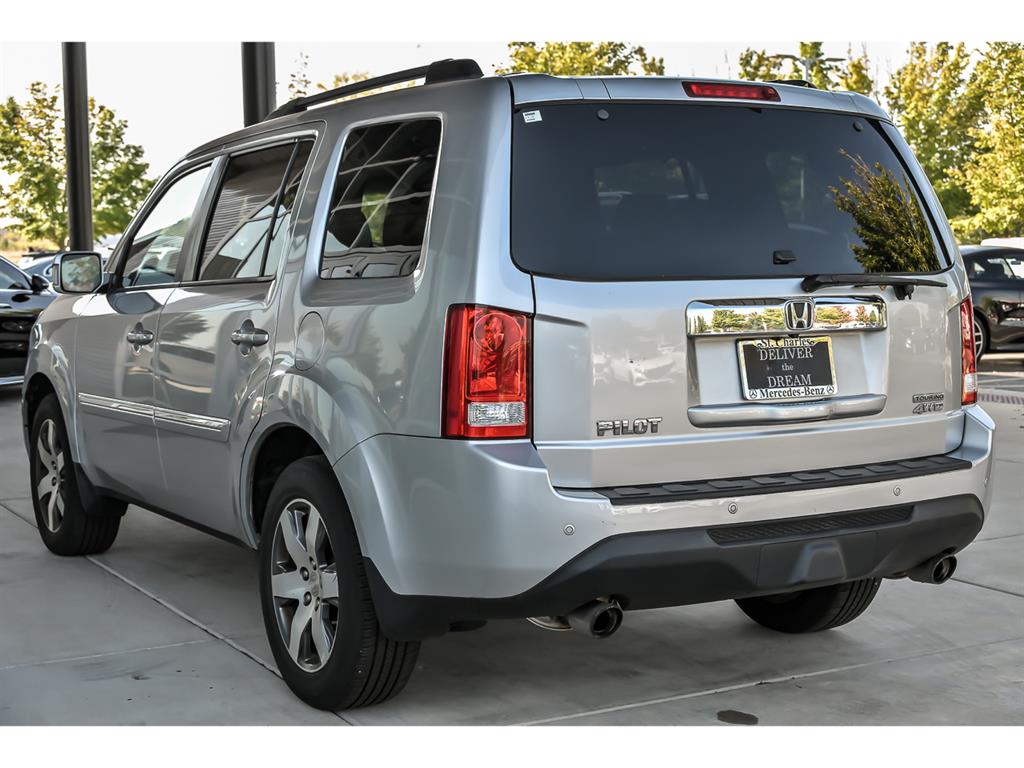 2015 Honda Pilot Touring photo 4