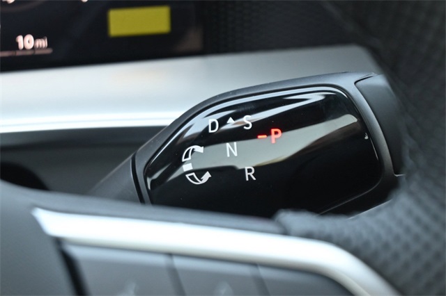 2025 Volkswagen Tiguan SE R-Line Black photo 15