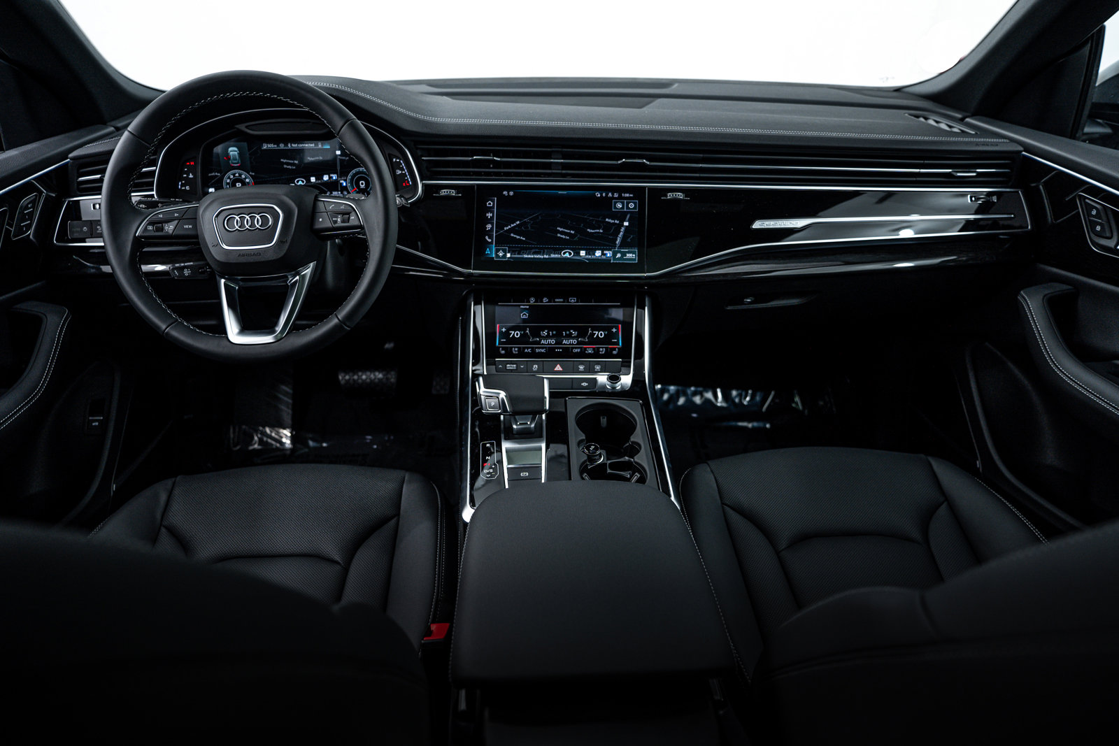 2025 Audi Q8 Premium Plus photo 7