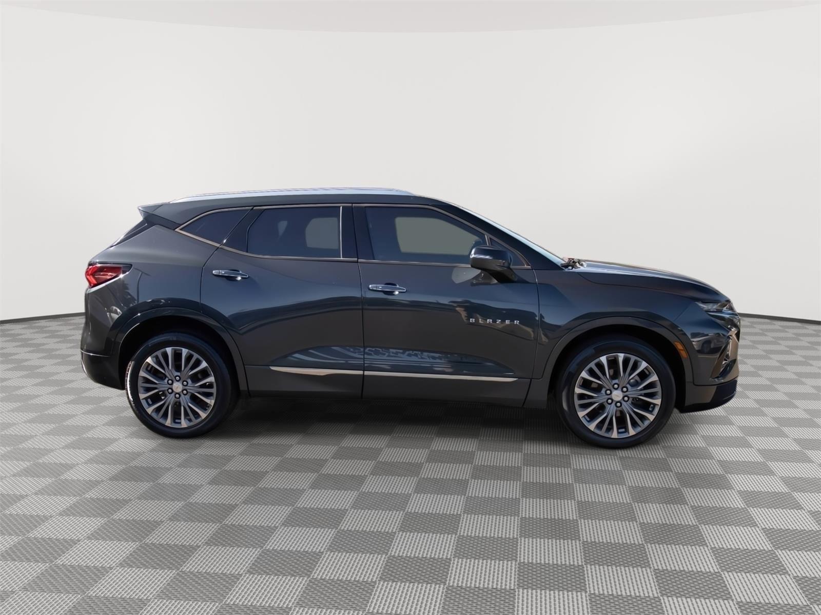 2020 Chevrolet Blazer Premier photo 23