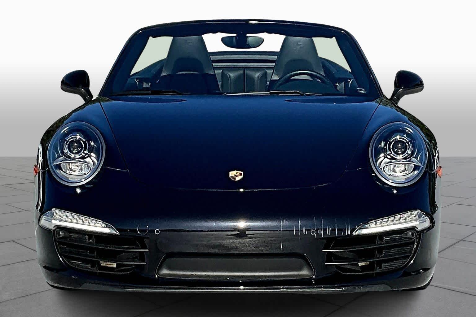 2014 Porsche 911 Cabriolet photo 3