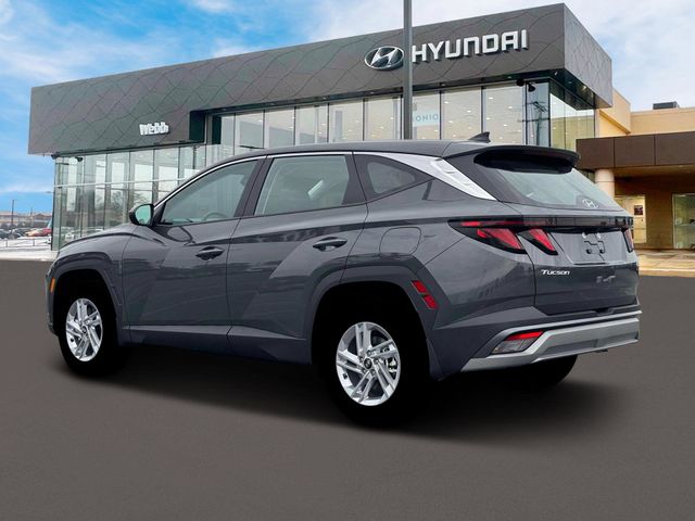 2026 Hyundai Tucson SE photo 3