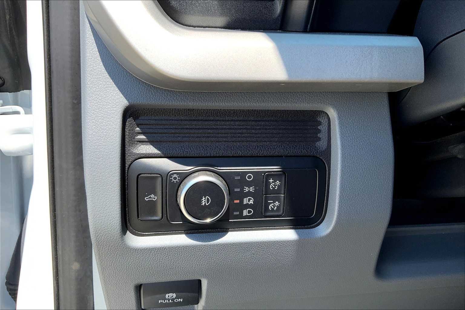 2024 Ford F-250 XLT photo 31