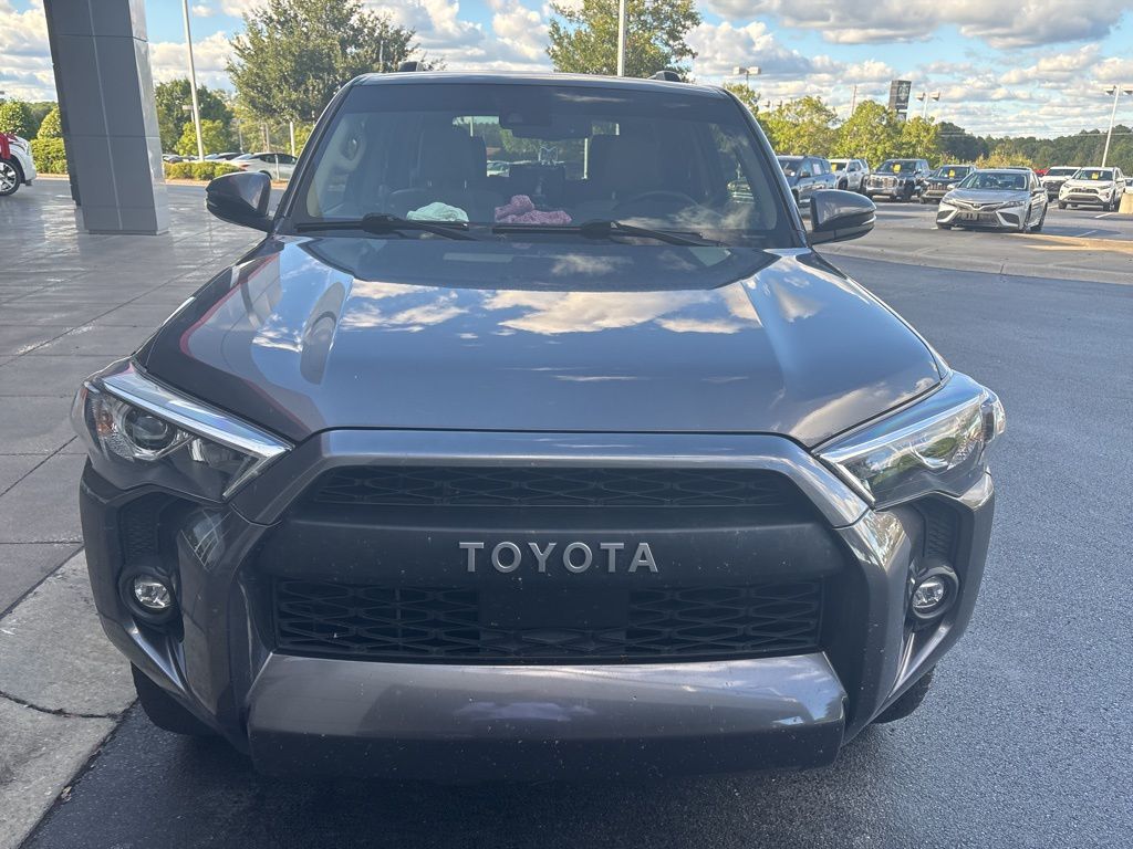 2022 Toyota 4Runner SR5 Premium photo 2