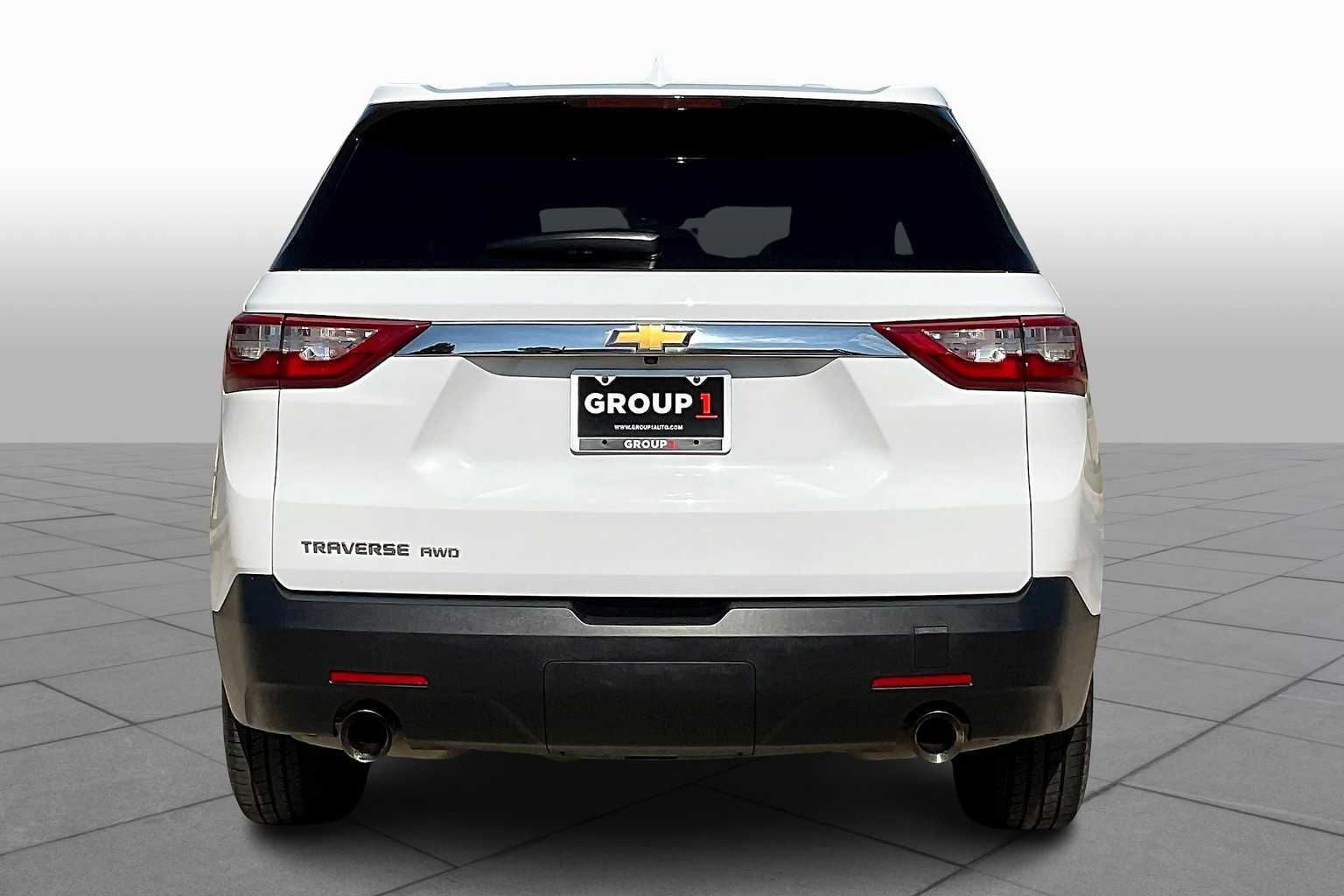 2018 Chevrolet Traverse LS photo 4