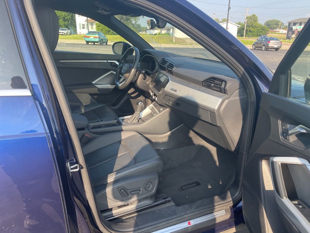 2021 Audi Q3 Premium S line photo 34