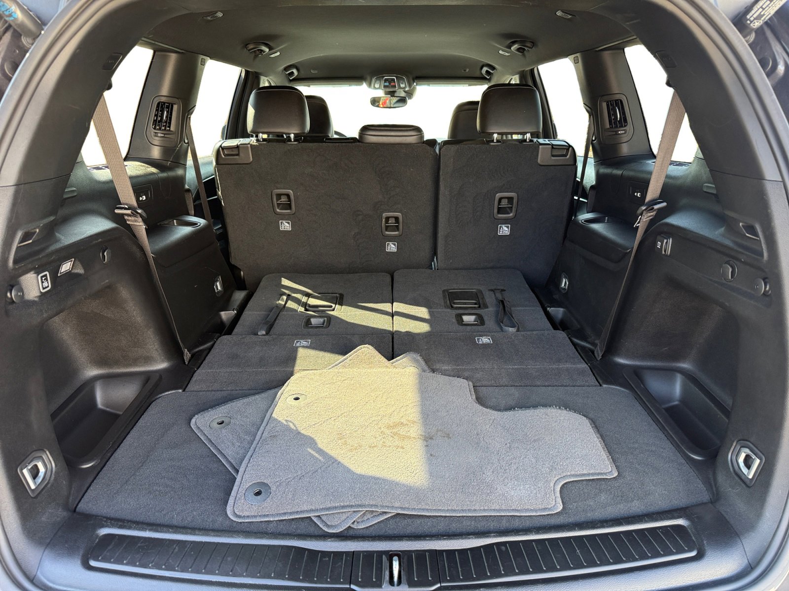 2024 Jeep Grand Cherokee Altitude photo 17