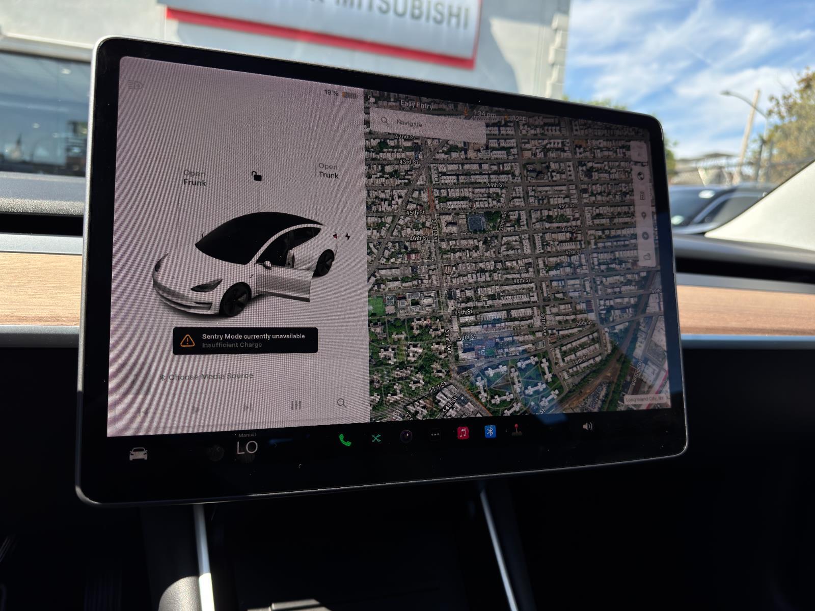 2018 Tesla Model 3 Long Range photo 16