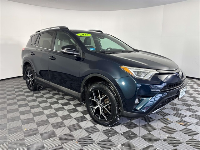 2017 Toyota RAV4 SE