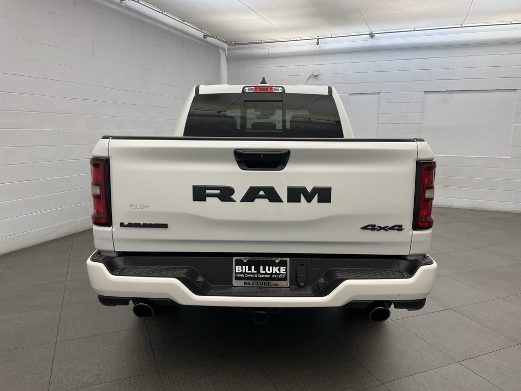 2025 Ram 1500 Laramie photo 2