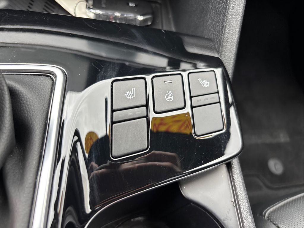 2025 Kia Sportage X-Pro photo 28