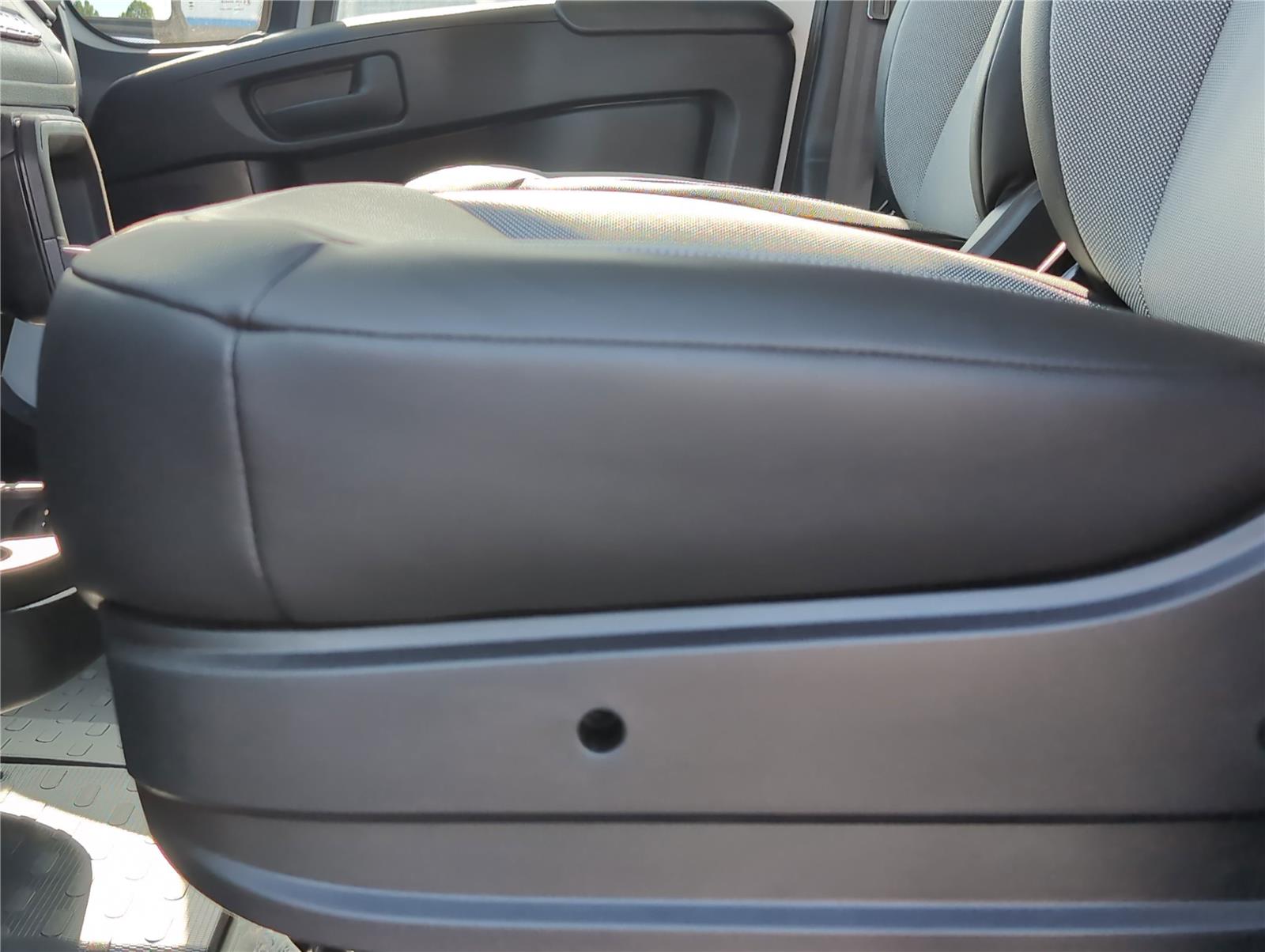 2025 Ram ProMaster 1500 photo 9