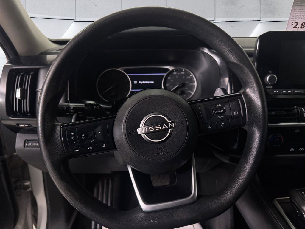 2022 Nissan Pathfinder S photo 9