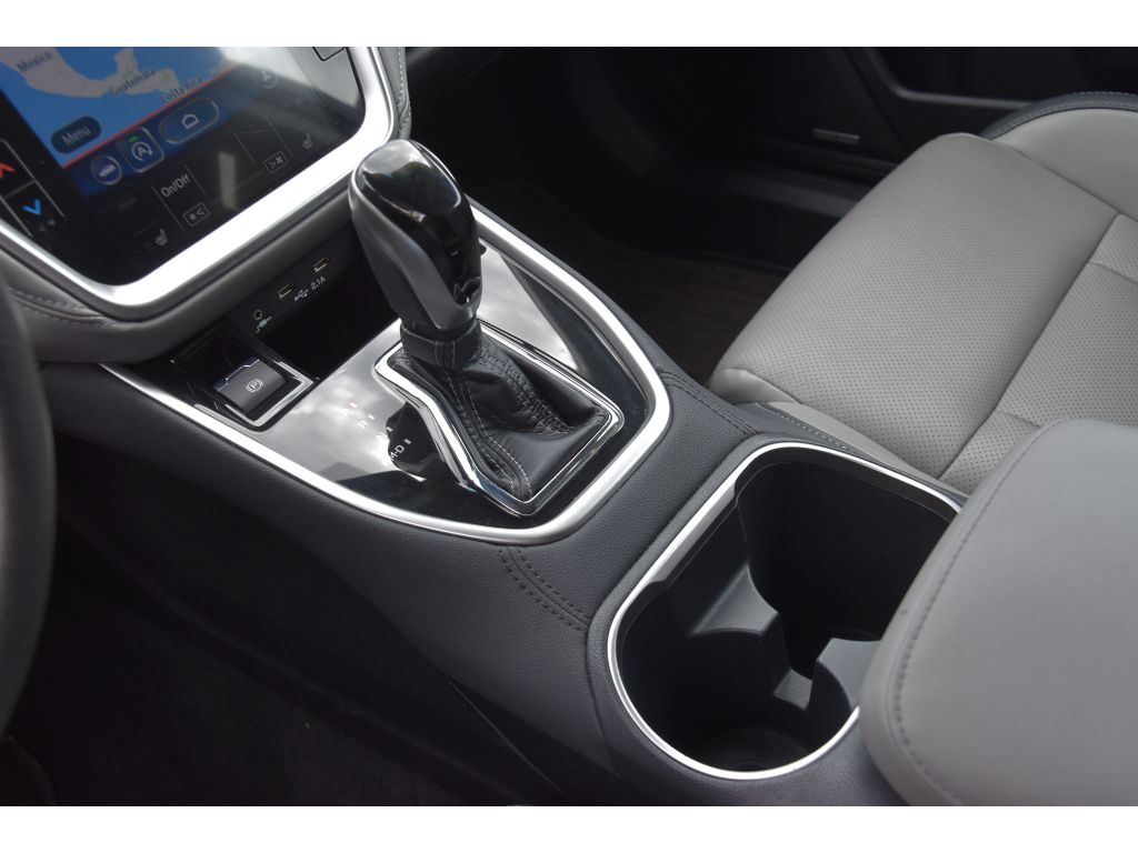 2022 Subaru Outback Limited photo 33