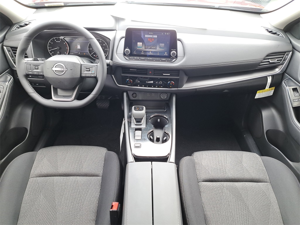 2026 Nissan Rogue SV photo 16