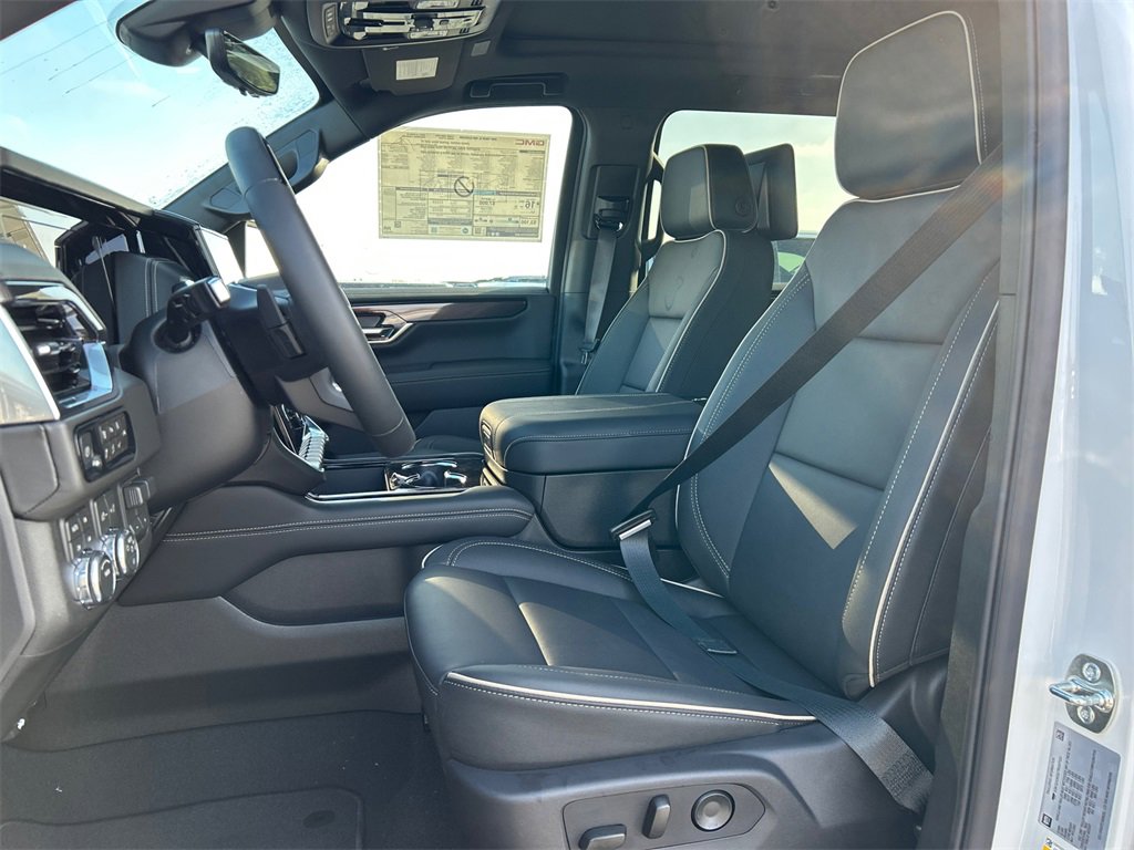 2026 GMC YUKON XL - Image 14