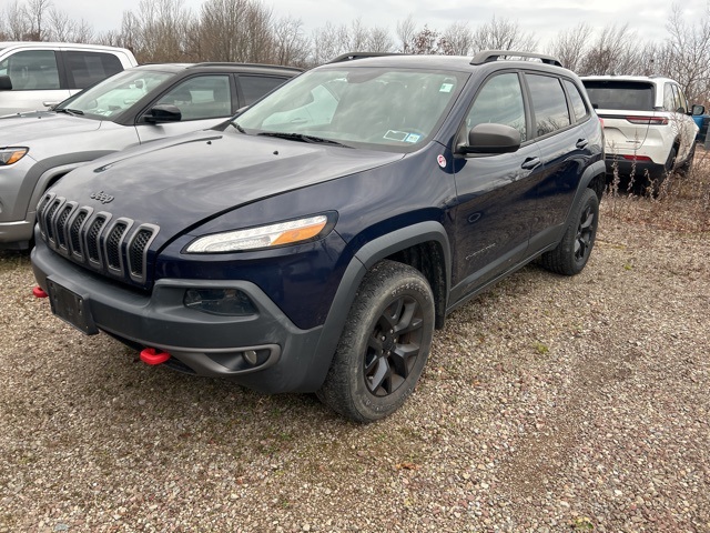 2015 Jeep Cherokee Trailhawk photo 2