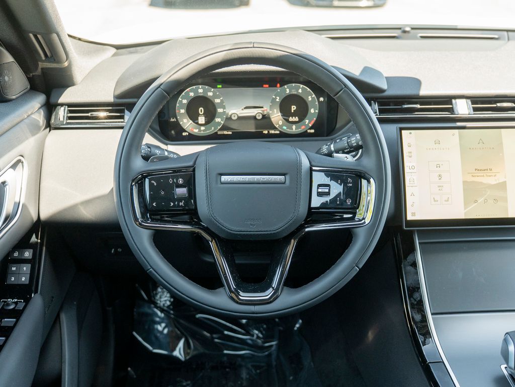 2026 Land Rover Range Rover Velar S photo 11
