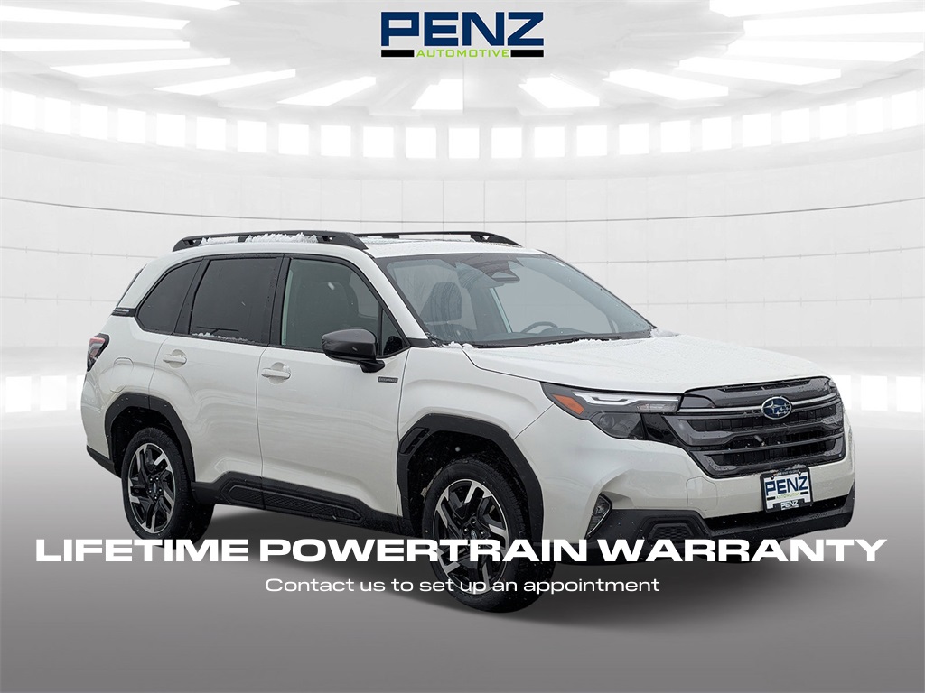 2025 Subaru Forester Premium's photo