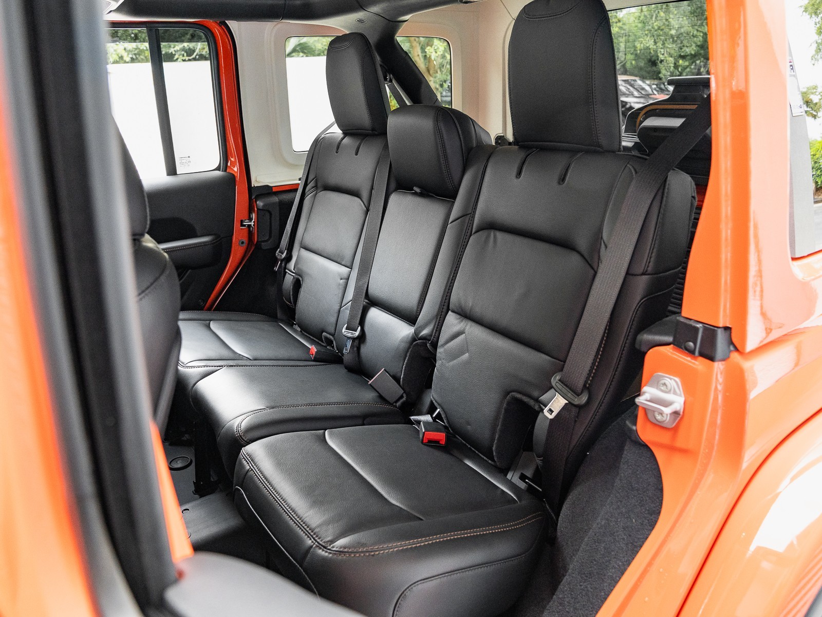 2023 Jeep Wrangler Rubicon 392 photo 13