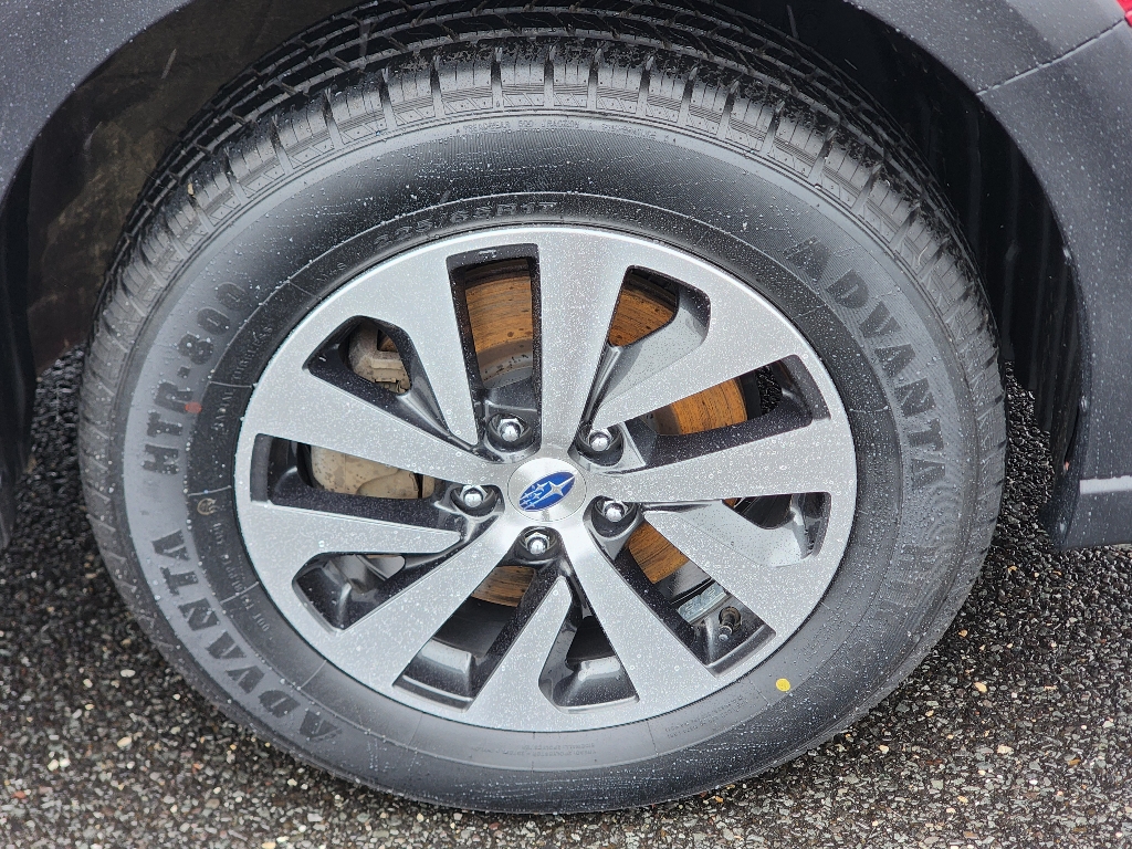 2024 Subaru Outback Premium photo 4