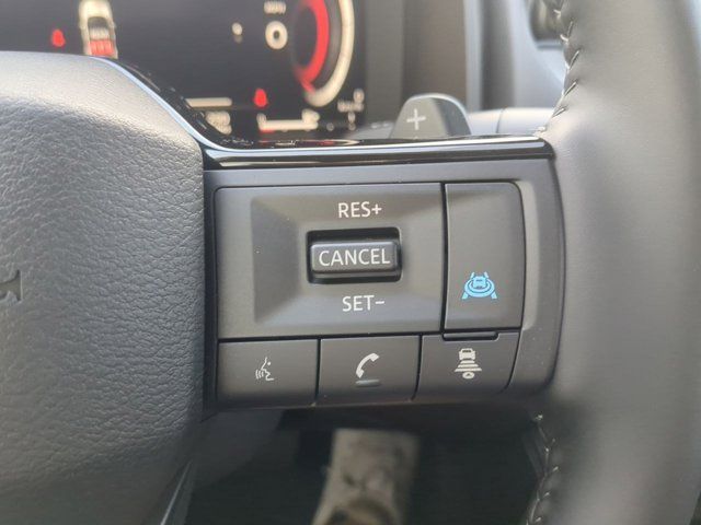 2025 Nissan Rogue Platinum photo 26