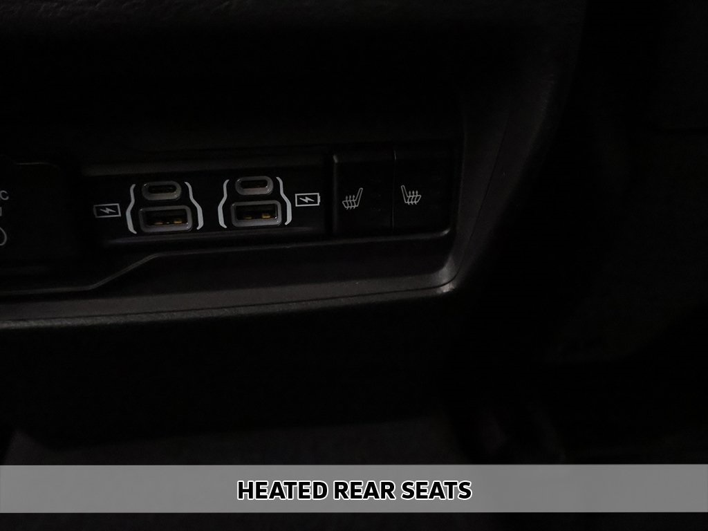 2024 Jeep Grand Cherokee Limited photo 4